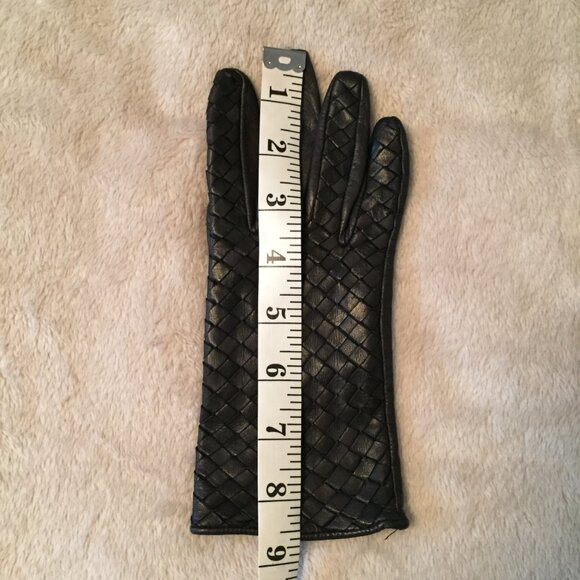 ISOTONER  Black leather gloves sz 7 - Picture 6 of 9